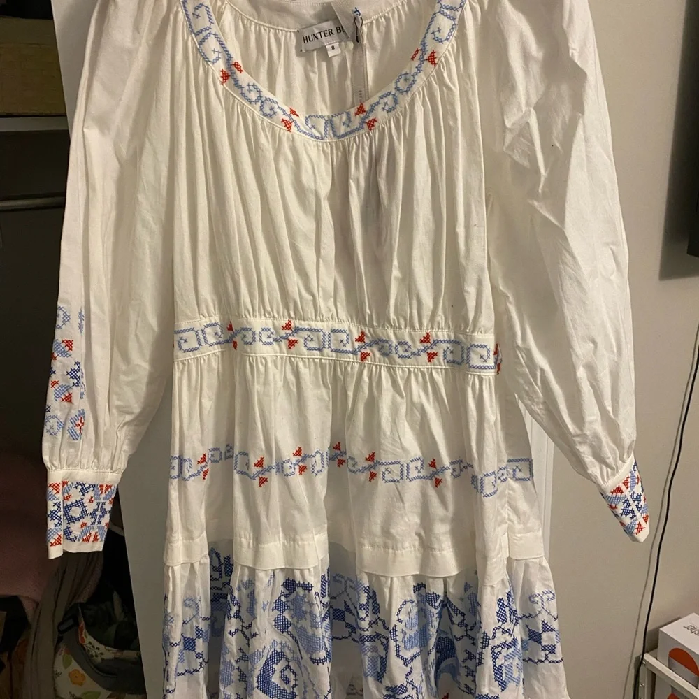 HUNTER BELL Ellie Dress White with Blue Embroidery - Picture 6 of 6